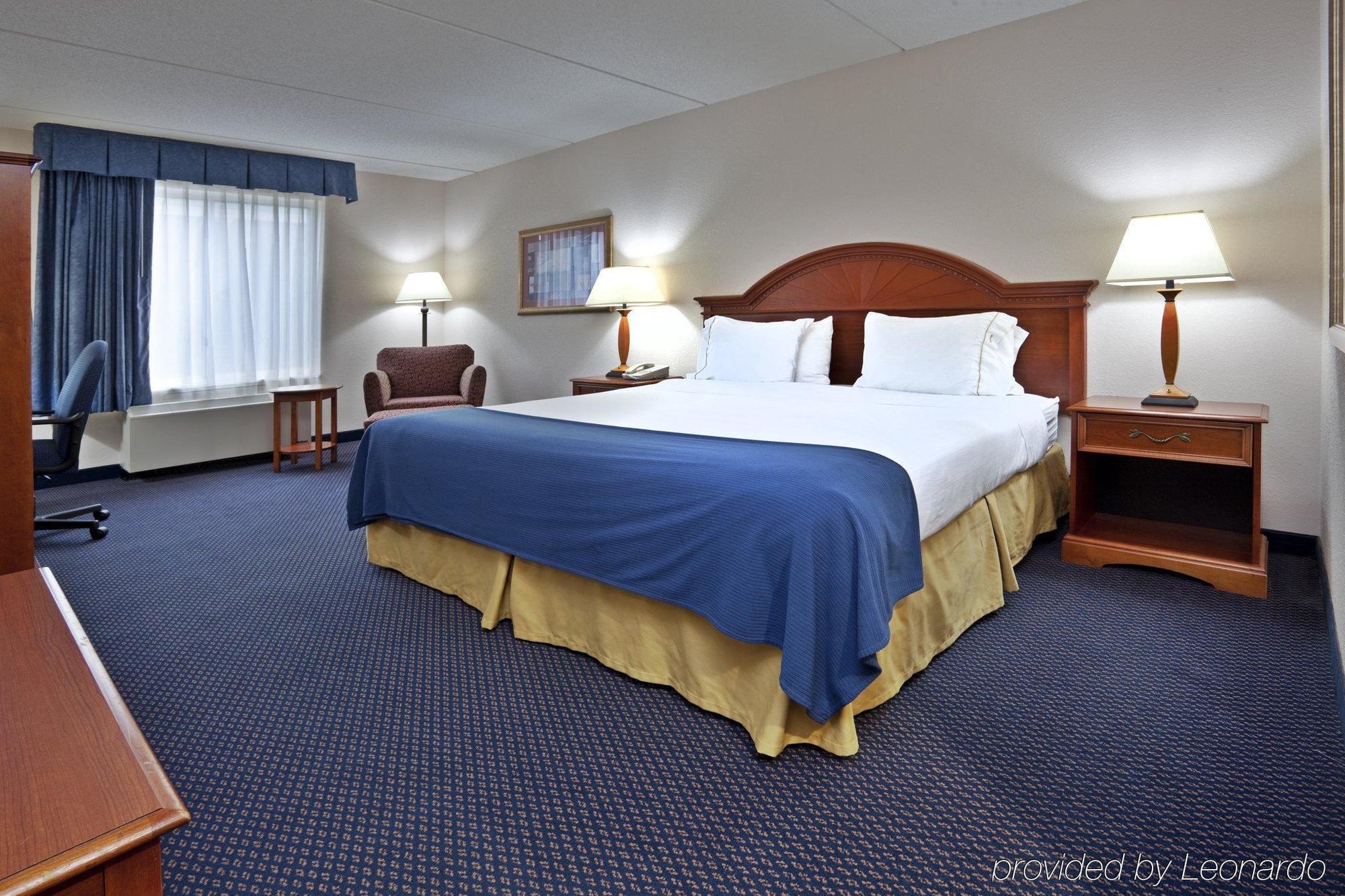 Holiday Inn Express Hotel & Suites High Point South By Ihg Archdale Exterior foto
