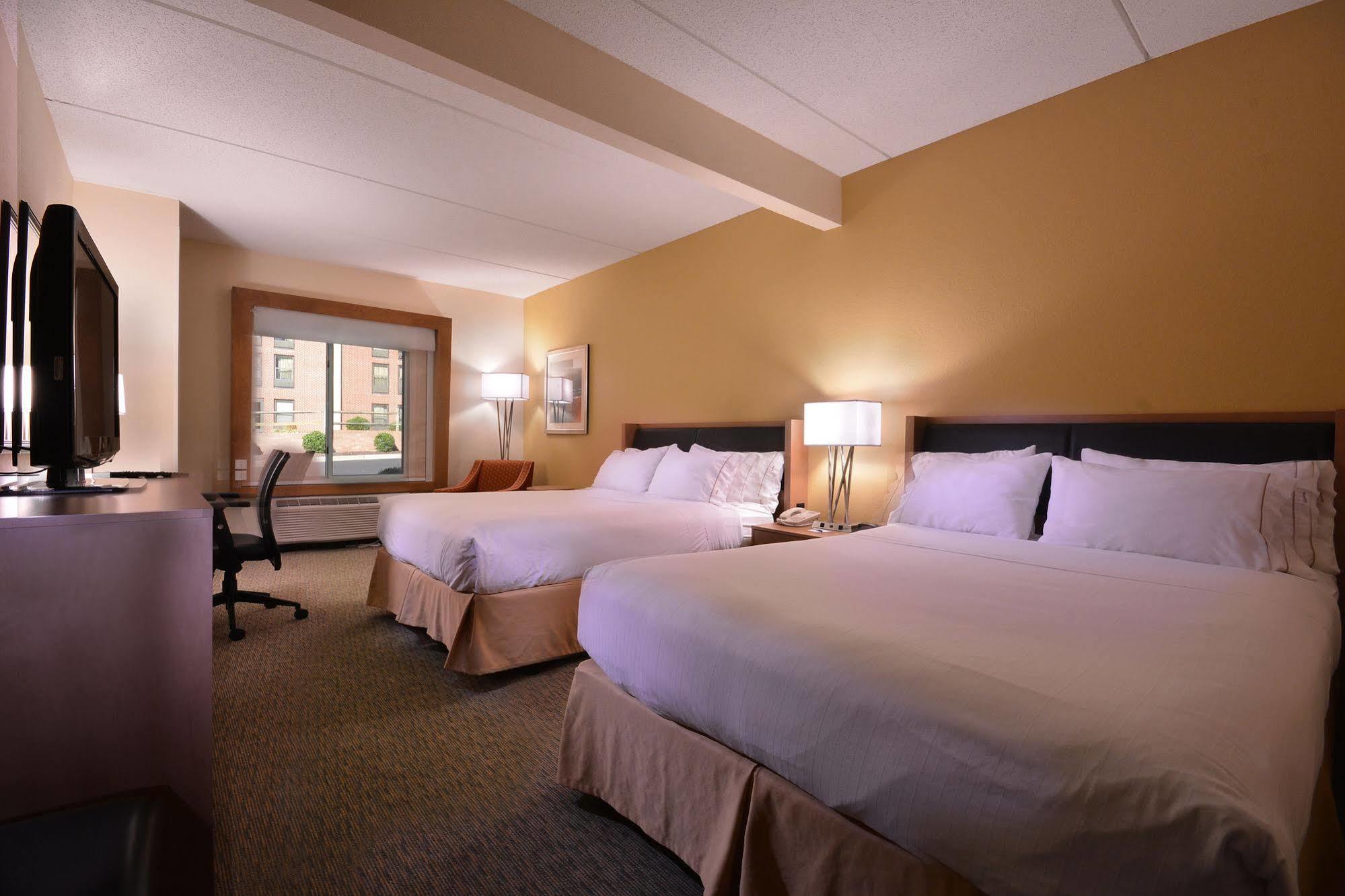 Holiday Inn Express Hotel & Suites High Point South By Ihg Archdale Exterior foto